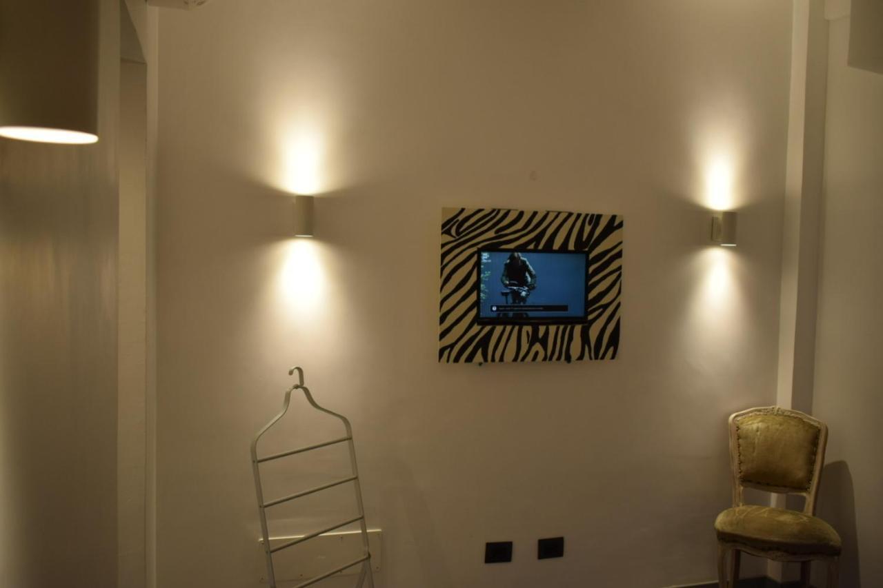 Apartment Life Is Beautiful - Vatican